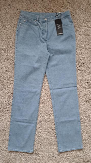 NIEUWE jeans van Gerry Weber (model Romy, maat 36R) beschikbaar voor biedingen