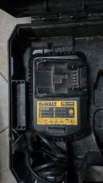 DeWalt acculader DCB105 XR Li-ion, Ophalen of Verzenden, Gebruikt
