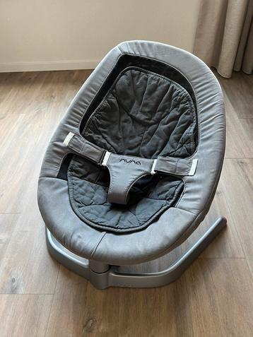 Nuna Leaf schommel stoel in zeer goede staat. beschikbaar voor biedingen