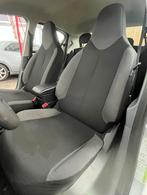 Citroën C1 1.0i 68PK 5D 2011 Grijs, Voorwielaandrijving, 4 stoelen, C1, 68 pk