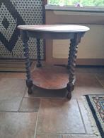 Mooie oude bijzet tafel, Antiek en Kunst, Antiek | Meubels | Tafels, Ophalen