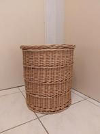Rieten mand met deksel, wasmand, Ophalen, Gebruikt, Rond, Riet