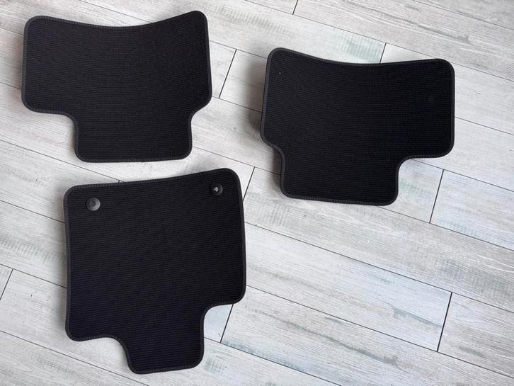 4 Originele Volvo XC60 automatten, Auto diversen, Automatten, Nieuw, Ophalen