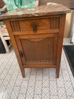 Antiek kastje  met Marmeren Blad, Ophalen