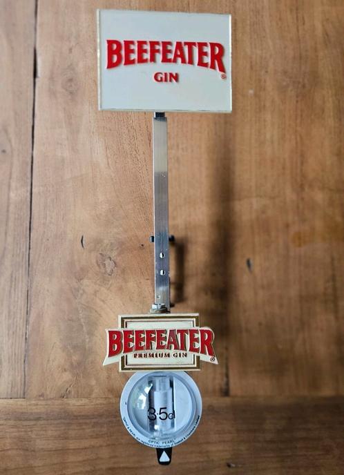 Mooie Beefeater Gin nondrip dispenser met flesbeugel, Huis en Inrichting, Barren, Gebruikt, Ophalen of Verzenden