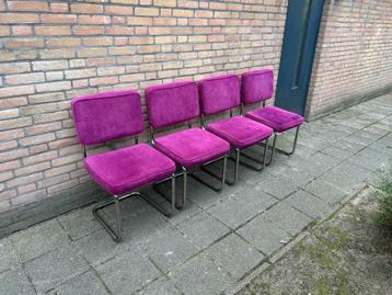 4 Ribstof Stoelen met Chrome Buisframe beschikbaar voor biedingen