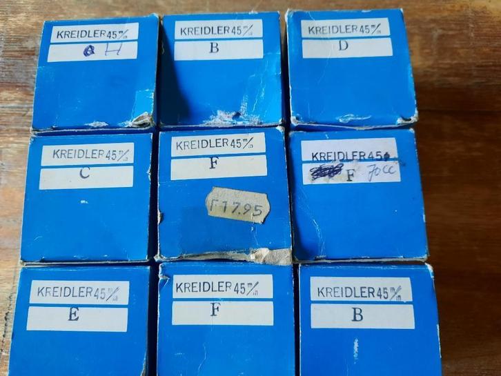 N.O.S 9 x kreidler 45 mm zuigers, Fietsen en Brommers, Brommeronderdelen | Kreidler, Nieuw, Overige typen, Ophalen