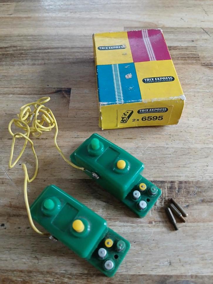 Tino, kun je contact opnemen via MP? Trix Express H0 6595 -, Hobby en Vrije tijd, Modeltreinen | H0, Gebruikt, Rails, Gelijkstroom