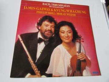 BACH : TRIO SONATES, JAMES GALWAY & KYUNG - WHA CHUNG beschikbaar voor biedingen