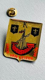 Orde van keizer Mon pin carnaval, Verzamelen, Speldjes, Pins en Buttons, Ophalen of Verzenden, Zo goed als nieuw, Overige onderwerpen