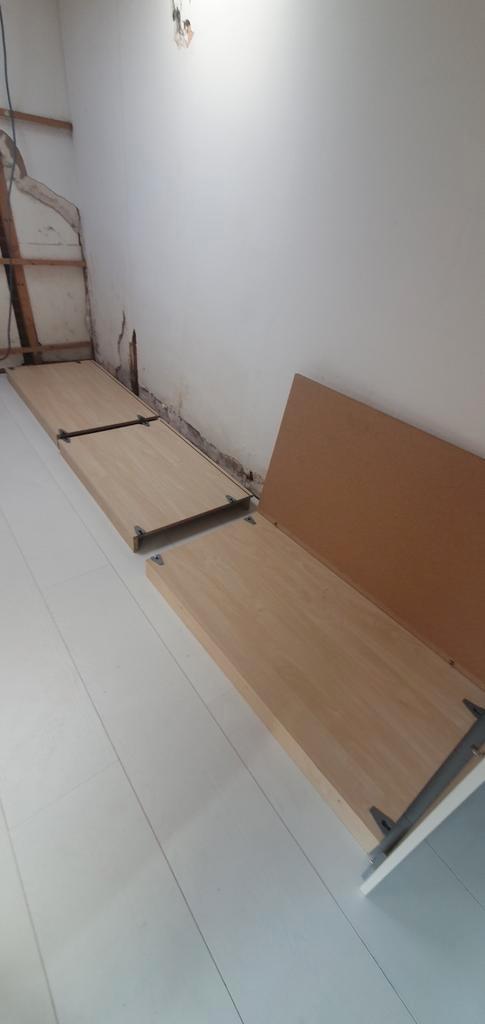 Garderobekast circa 300x235x60, 3 schuifdeuren, 2 jaar, Huis en Inrichting, Kasten | Kledingkasten, Zo goed als nieuw, 200 cm of meer