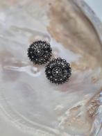 Oude Zeeuwse Knop Oorbellen, Gebruikt, Verzenden, Knopjes of Stekers, Zilver