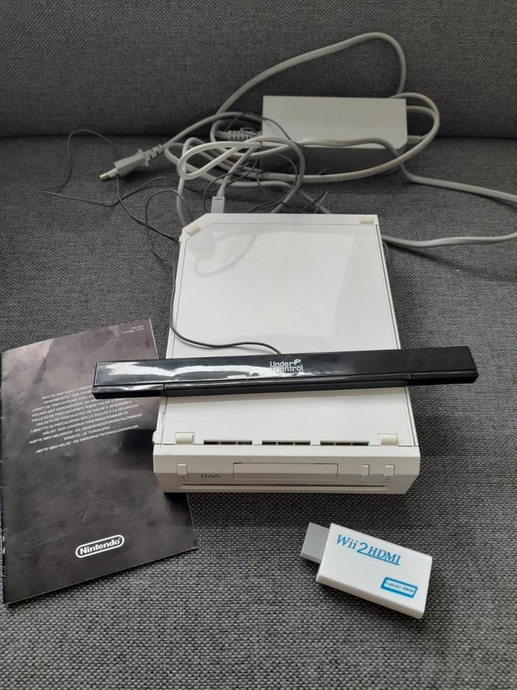 Nintendo Wii met games en HDMI adapter!, Spelcomputers en Games, Spelcomputers | Nintendo Wii, Ophalen