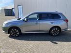 Mitsubishi Outlander 2.0 PHEV Premium tekhaak allseason band, Auto's, Mitsubishi, Stof, Euro 6, 4 cilinders, LED verlichting
