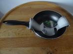 wok 20 cm. AH nieuw, Huis en Inrichting, Keuken | Potten en Pannen, Nieuw, Ophalen of Verzenden, Rvs, Keramische plaat