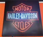 Reclame bord met led verlichting, Harley Davidson, wanddeco, Verzamelen, Merken en Reclamevoorwerpen, Ophalen of Verzenden, Zo goed als nieuw
