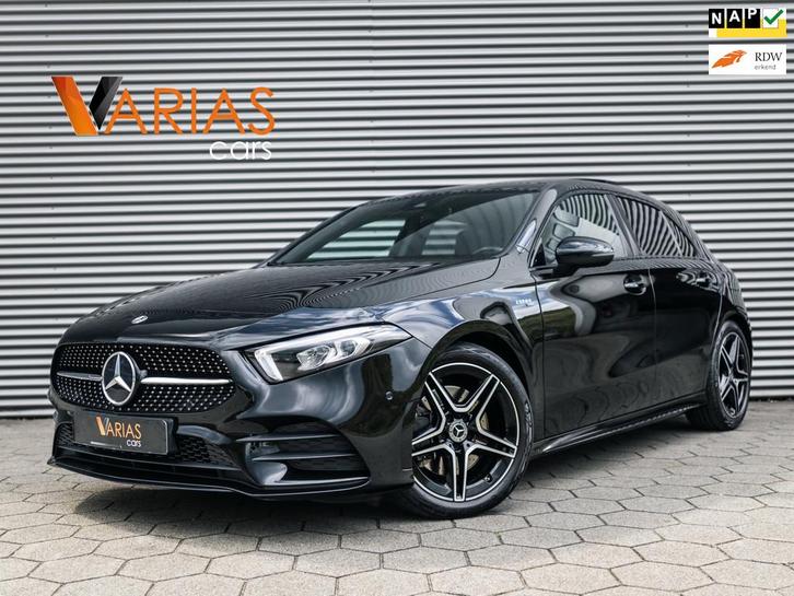 Mercedes-Benz A-klasse 220 4MATIC Premium Plus Pano Sfeer AM, Auto's, Mercedes-Benz, Bedrijf, Te koop, A-Klasse, 4x4, ABS, Achteruitrijcamera