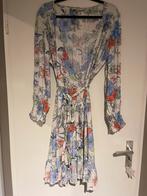 Miljuschka wikkel jurk maat 44, Beige, Maat 42/44 (L), Ophalen of Verzenden, Zo goed als nieuw