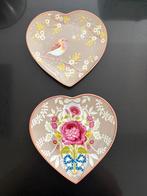 2x Pip studio bord hartje, Huis en Inrichting, Ophalen of Verzenden, Zo goed als nieuw, Bord(en), Overige stijlen