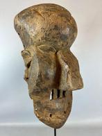 240511 - Afrikaans Bakuba masker from the Kuba people - Cong, Ophalen of Verzenden