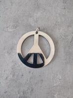 Ketting hanger peace, Overige materialen, Overige voorstellingen, Ophalen of Verzenden, Zo goed als nieuw