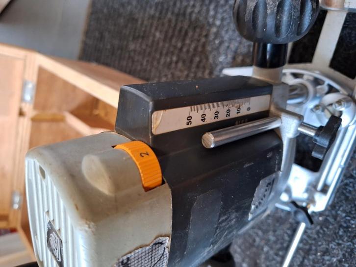 Bovenfrees Elu MOF 96E + accessoires in kist, Doe-het-zelf en Verbouw, Gereedschap | Freesmachines, Gebruikt, Elektrisch, Bovenfrees