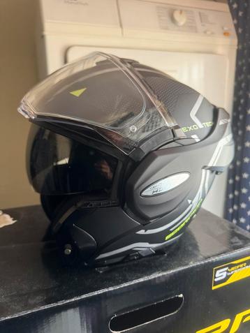 Scorpion EXO TECH zwart/yellow , zo goed als nieuw beschikbaar voor biedingen