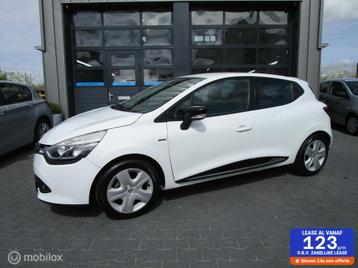 Renault Clio 1.2 16V 5drs 105dkm Airco Cruise Navigatie Blue beschikbaar voor biedingen