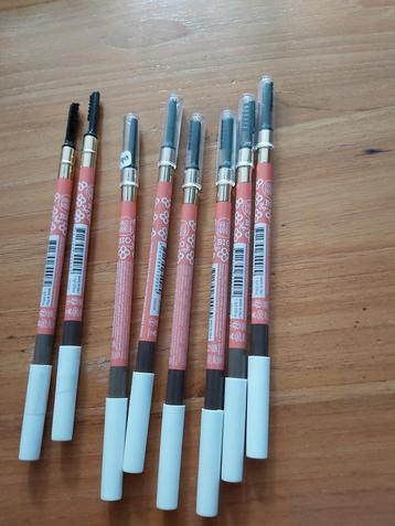 Harlotte Makeup BIO Wenkbrauwpotloden - Bruin beschikbaar voor biedingen