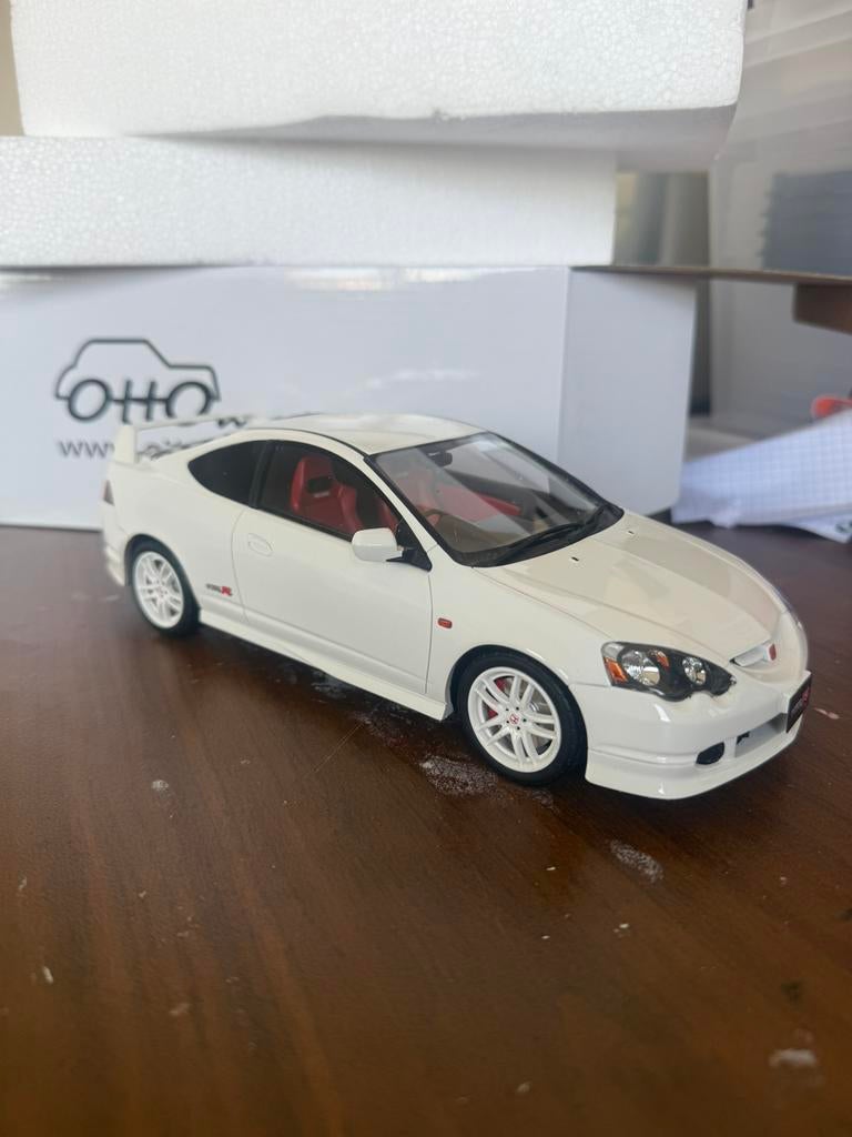 Otto 1/18 honda integra dc5, Ophalen, Zo goed als nieuw, OttOMobile