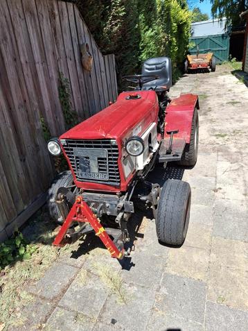 Luxe mini Tuin tractor: Hako beschikbaar voor biedingen