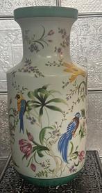 Prachtige porseleinen vaas., Huis en Inrichting, Woonaccessoires | Vazen, Overige kleuren, Aardewerk of Porselein, Ophalen of Verzenden