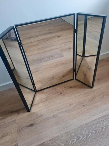 Ikea make-up spiegel Karmsund beschikbaar voor biedingen
