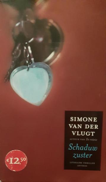 Simone van der Vlugt - Schaduwzuster  beschikbaar voor biedingen