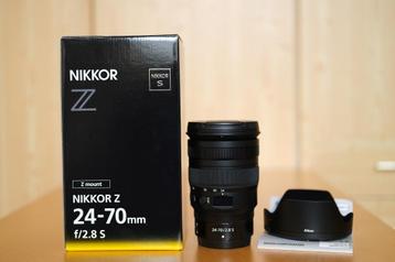 Nikon Z 24-70mm F/2.8 2.8 zoom lens in nieuwstaat beschikbaar voor biedingen