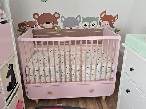 MYLLRA Ikea babybedje met lade, roze, 60x120 cm, Kinderen en Baby's, Babywiegjes en Ledikanten, Gebruikt, Ledikant, Ophalen