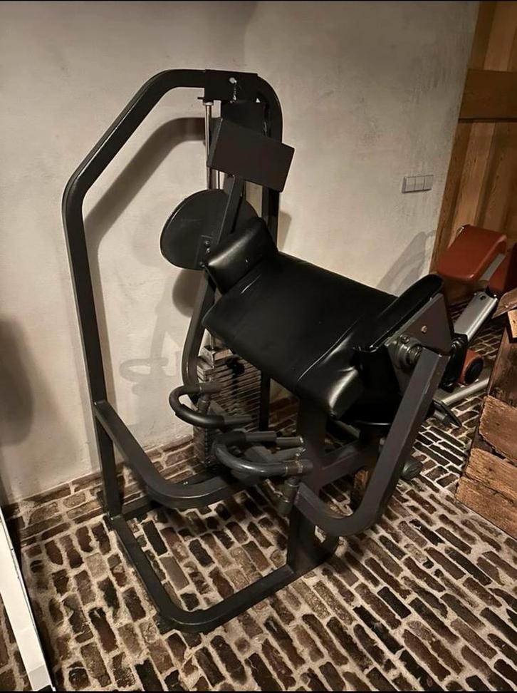 Bicep curl machine - professioneel!, Sport en Fitness, Fitnessapparatuur, Zo goed als nieuw, Krachtstation, Ophalen