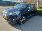 DS 3 Cabrio 1.2 PureTech 1955 Cruise control Camera Airco Tr, Auto's, Voorwielaandrijving, Gebruikt, 1199 cc, Blauw