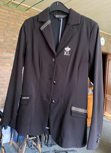 Rij jasje Kingsland beschikbaar voor biedingen