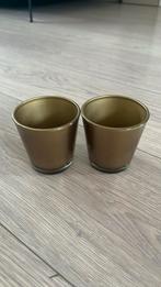 2 goudkleurige potjes, Tuin en Terras, Bloempotten, Ophalen, Gebruikt, Rond, Minder dan 25 cm