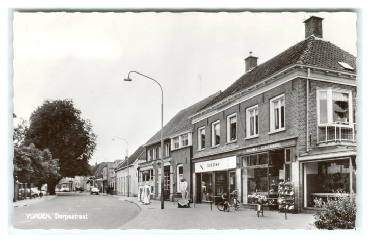 Vorden, Dorpsstraat, Verzamelen, Ansichtkaarten | Nederland, Ongelopen, Gelderland, 1960 tot 1980, Verzenden