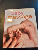 Baby Massage - Suzanne Reese, Ophalen of Verzenden, Zo goed als nieuw, Zwangerschap en Bevalling, Suzanne Reese