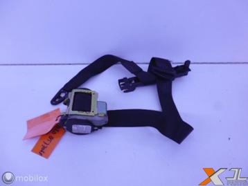 AUDI A4 8E GORDEL RECHTSVOOR 8E0857706F beschikbaar voor biedingen