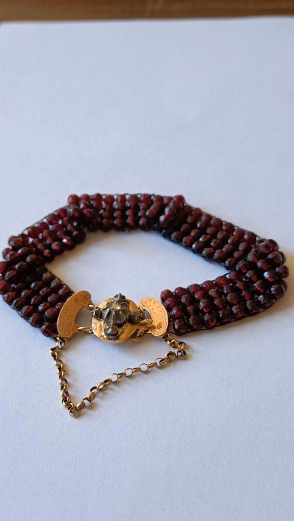 Antieke armband Granaat Gouden Slot en Roosdiamant, Sieraden, Tassen en Uiterlijk, Antieke sieraden, Armband, Goud, Met edelsteen