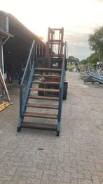 Stalen trap, Doe-het-zelf en Verbouw, Ladders en Trappen, Ophalen of Verzenden, Zo goed als nieuw, Minder dan 2 meter