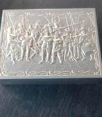 Antiek Sigarettenkistje met Reliëf, Antiek en Kunst, Antiek | Goud en Zilver, Ophalen of Verzenden