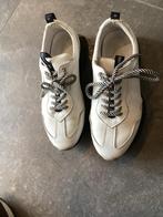 Summum Sneakers - Maat 39, Ophalen of Verzenden, Zo goed als nieuw, Wit, Sneakers of Gympen