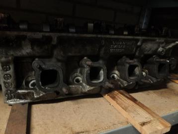 Volvo cylinderkop te reviseren beschikbaar voor biedingen