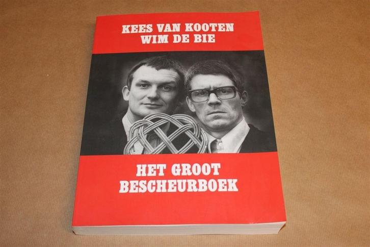 Het Groot Bescheurboek — Van Kooten & De Bie [3e Druk 2013], Boeken, Humor, Gelezen, Ophalen of Verzenden