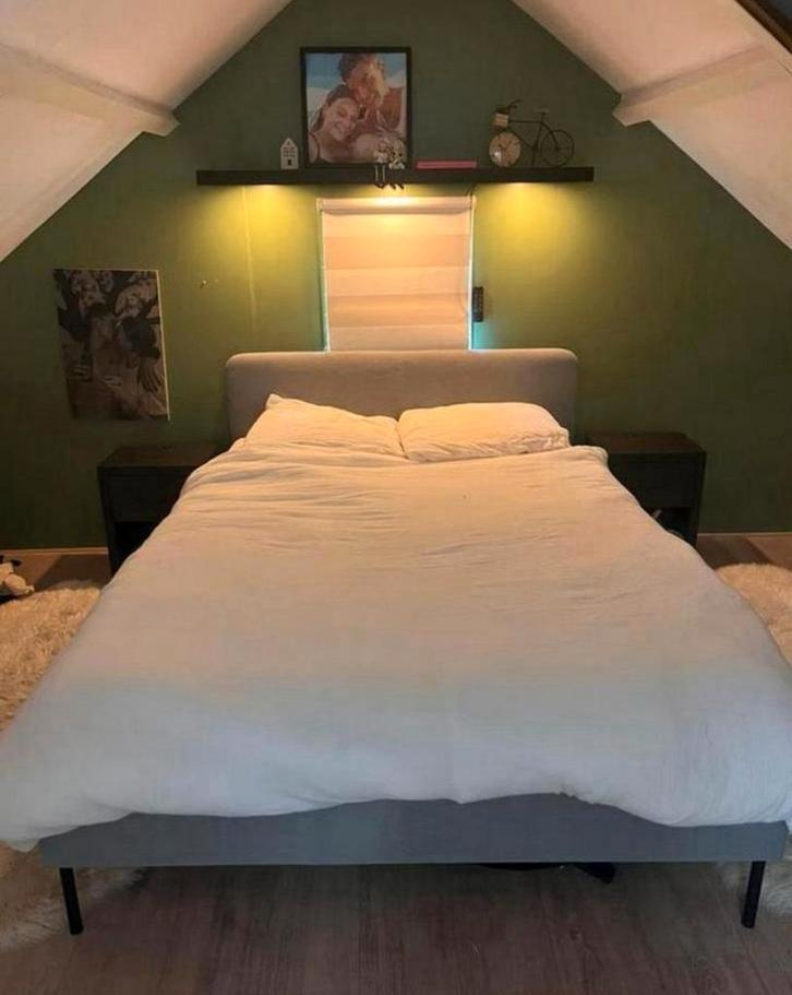 Zgan Tweepersoonsbed 140x200, Huis en Inrichting, Slaapkamer | Bedden, Zo goed als nieuw, Tweepersoons, 160 cm, 200 cm, Stof, Grijs